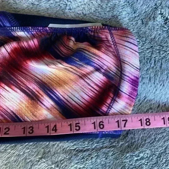 Athleta Cropped Leggings Multicolor Size Small EUC - Picture 9 of 11